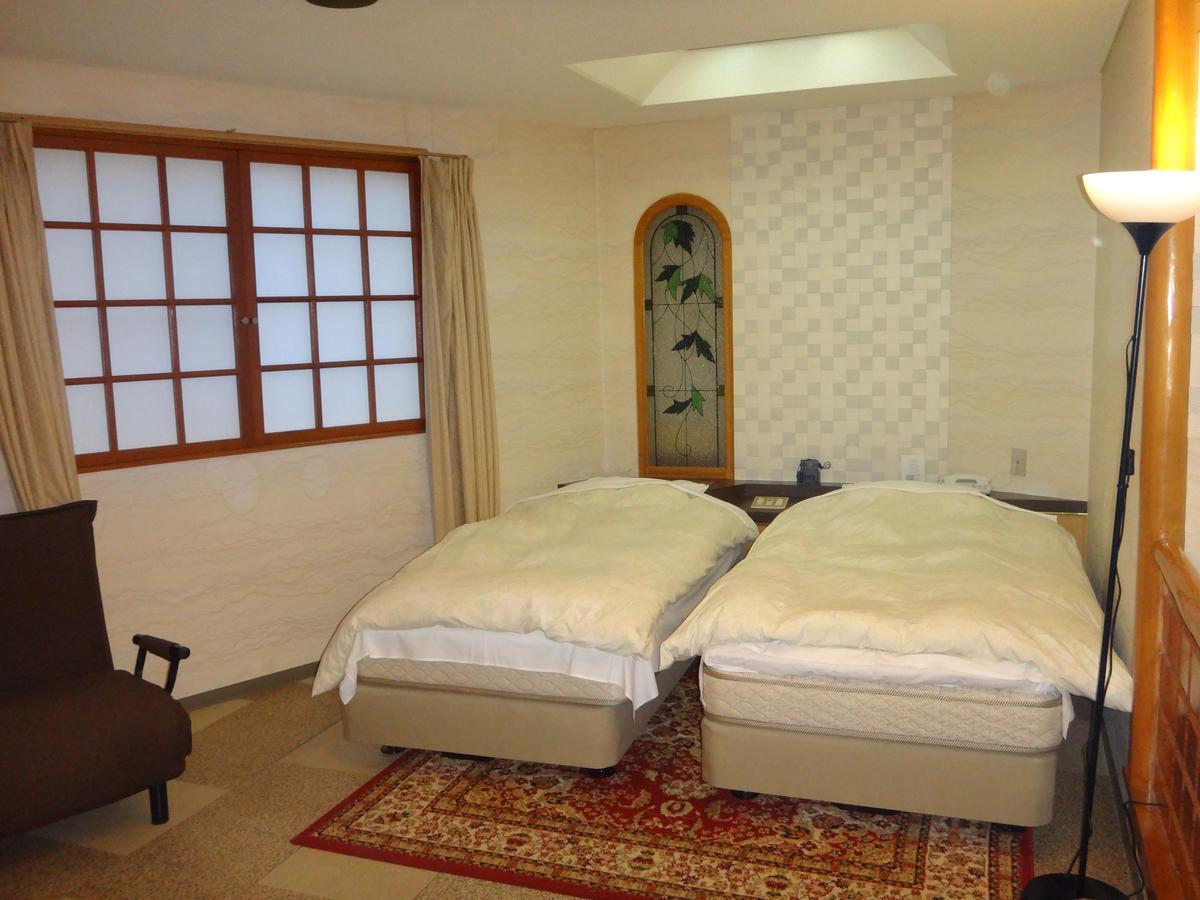 Utility Hotel Coo Yokoshibahikari Bagian luar foto