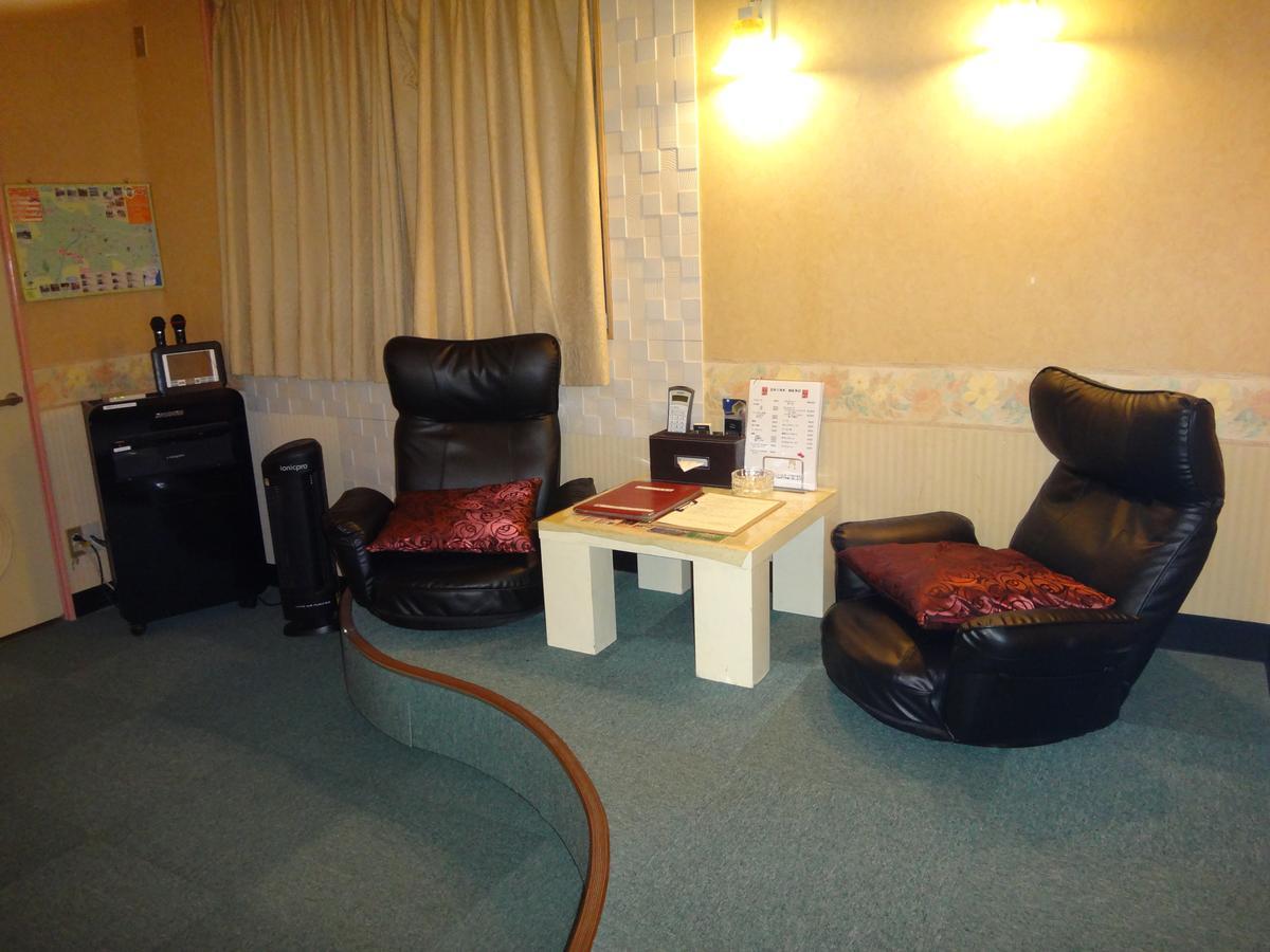 Utility Hotel Coo Yokoshibahikari Bagian luar foto