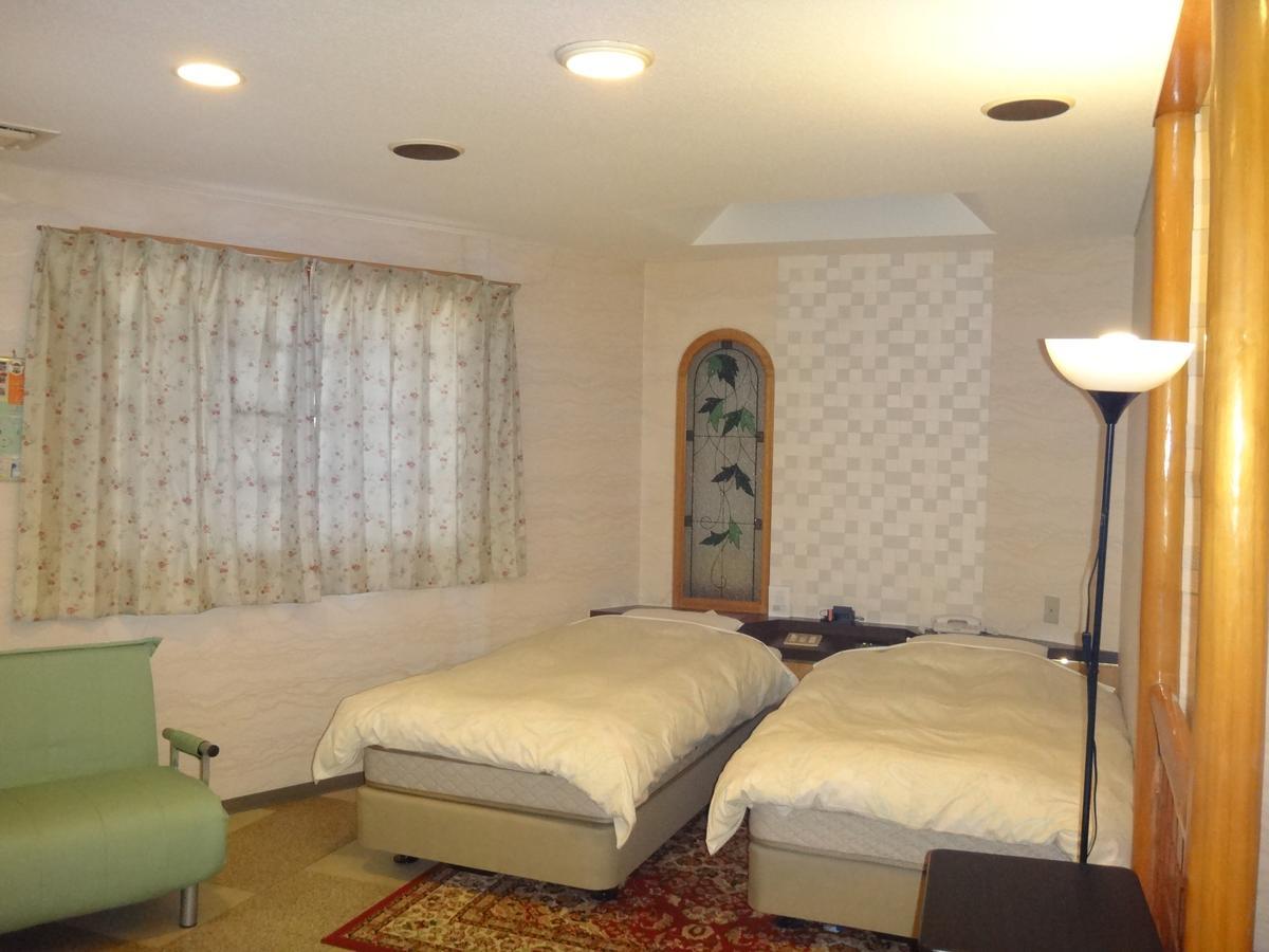 Utility Hotel Coo Yokoshibahikari Bagian luar foto